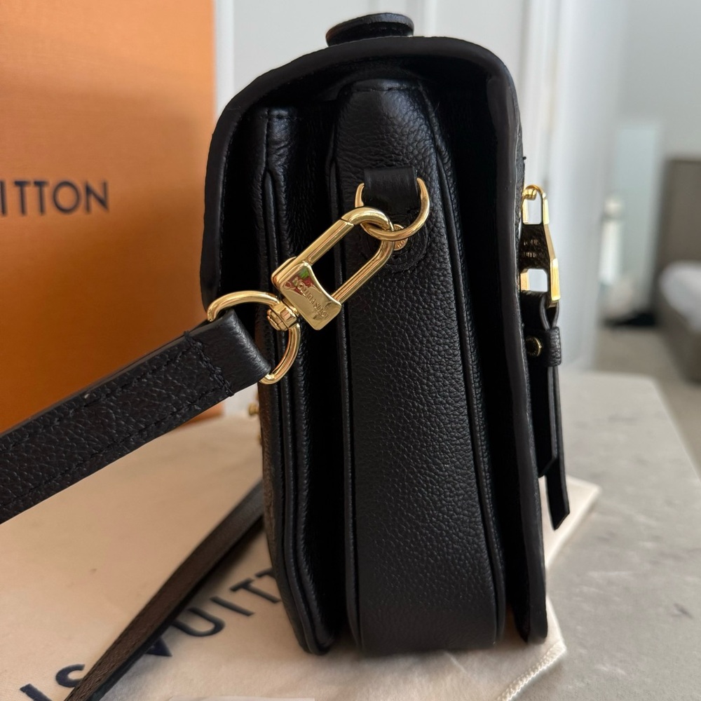 Louis Vuitton Black Monogram Empreinte Pochette Metis Crossbody Bag - Picture 10 of 15
